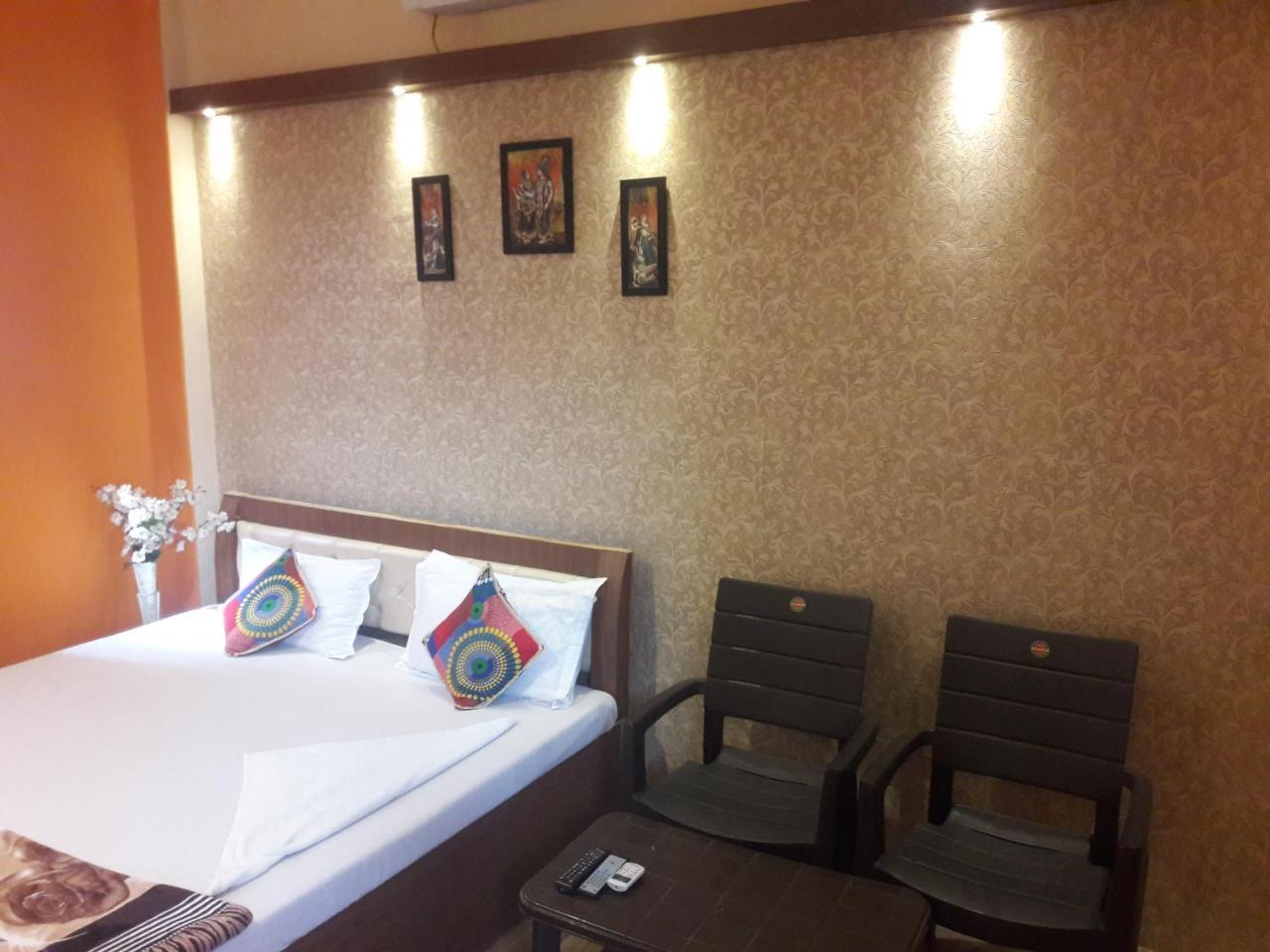 Buddha Guest House Varanasi Exteriör bild