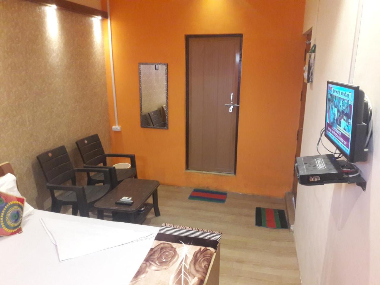 Buddha Guest House Varanasi Exteriör bild